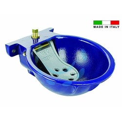 Ferramenta1.com | Abbeveratoio in ghisa per bovini e cavalli - PZ 1