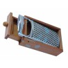 Ferramenta1.com | Grattugia in acciaio inox con struttura in legno - PZ 1