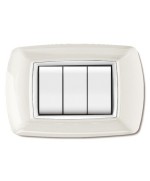 Ferramenta1.com | Placca life living plast bianco 3p cornice bianco - PZ 10